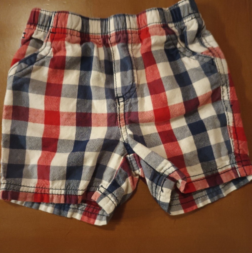 Tommy Hilfiger 6-9 months plaid red white blue shorts 100%cotton